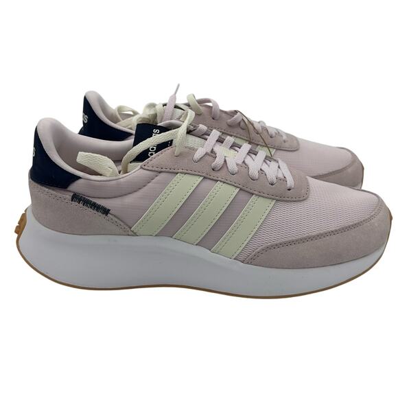 adidas HQ1975 Run 70s Sneaker Almost Pink/White Shadow Size 9.5 New NWT - Picture 2 of 6